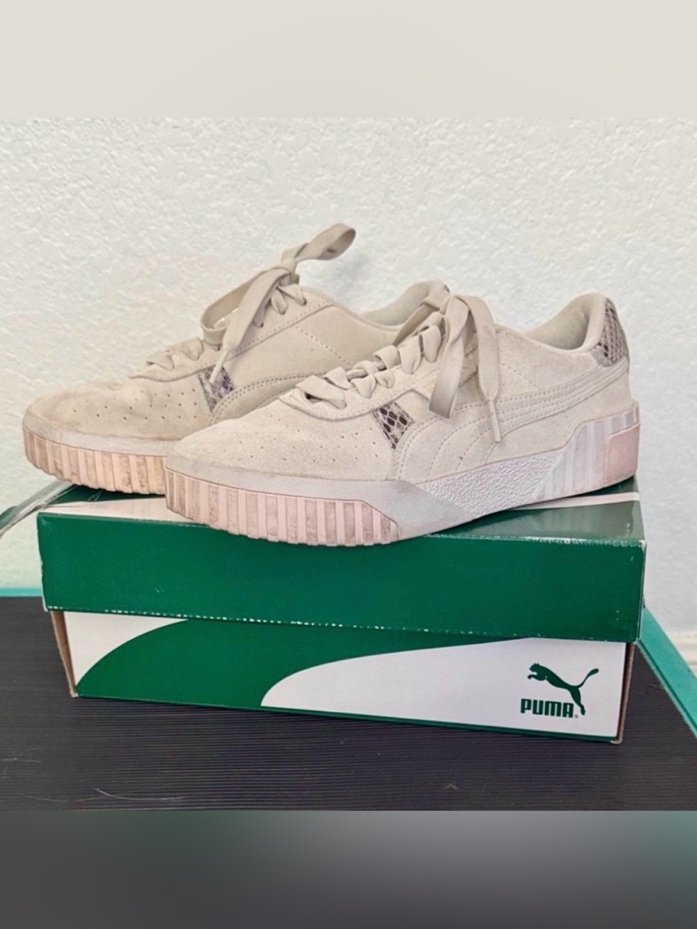 PUMA WOMENS SNEAKERS CALI SUEDE LEATHER SNAKE SIZE 8 MARSHMELLOW ROSEWATER W/BOX